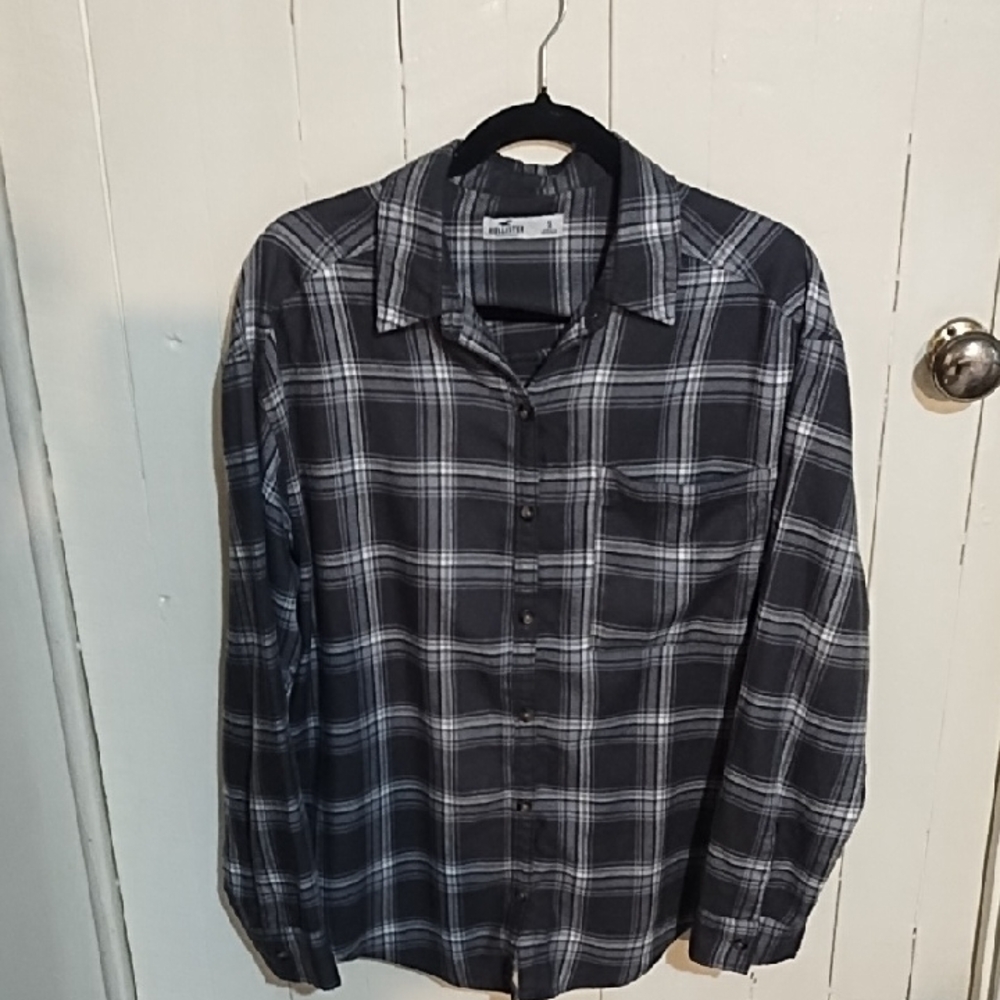 Men's Black Plaid Shirt